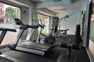 Vista Pinggiran, Taman Pinggiran Putra