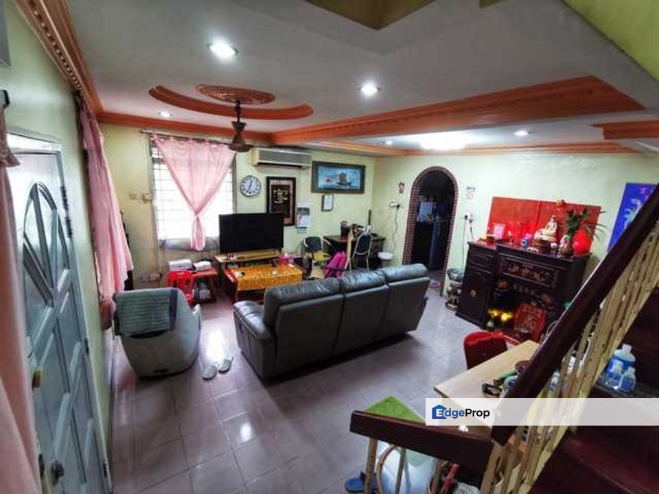 Corner Taman Putra Perdana Big Land , Selangor, Puchong