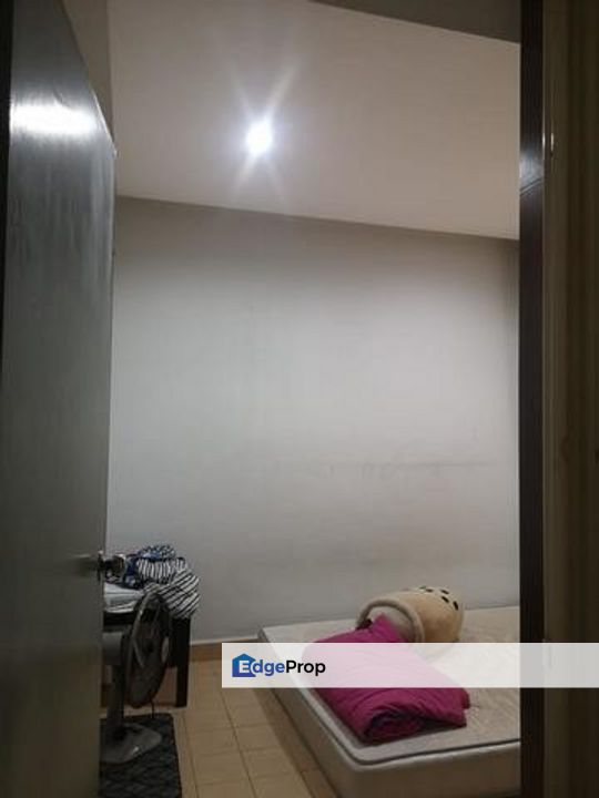 Vista Amani Condominium Cheras For Sale Fully Renovated 200M to MRT sri permaisuri, Kuala Lumpur, Cheras