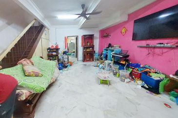 Taman Saujana Puchong