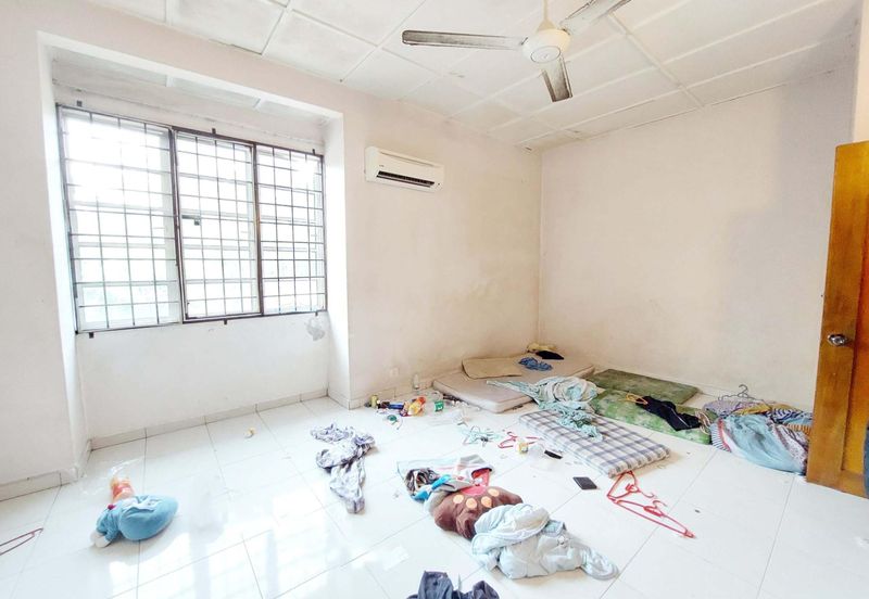 Taman Saujana Puchong