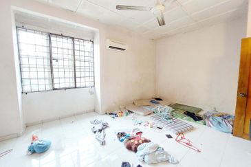 Taman Saujana Puchong