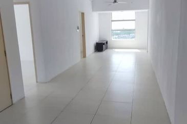 Calisa M @ Calisa Residences