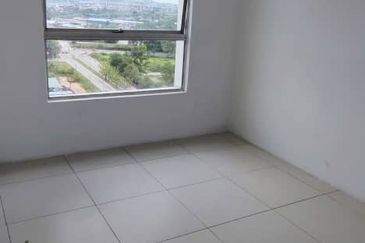 Calisa M @ Calisa Residences