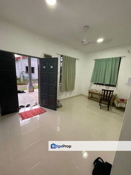 2 Unit Single Storey Kg Bukit Cheding Banting, Selangor, Banting