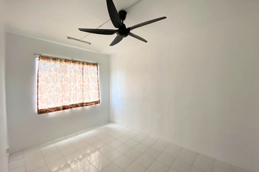 Vista Pinggiran, Taman Pinggiran Putra