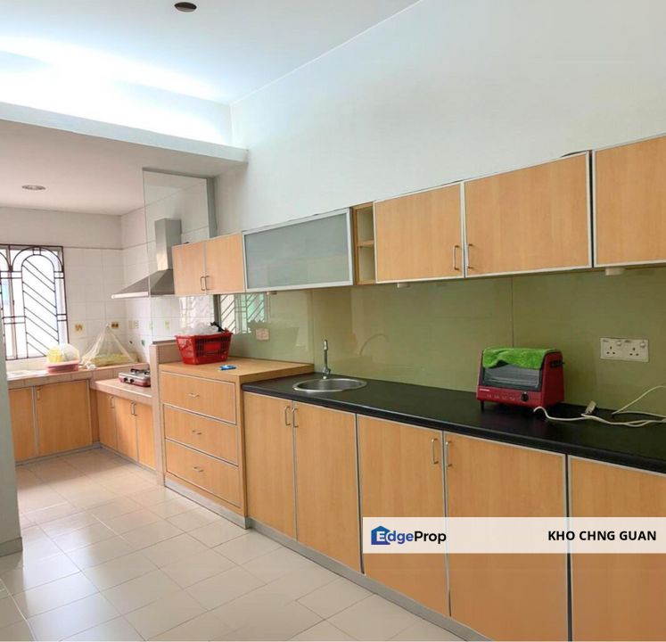 Bandar Puchong Jaya 2 Sty House For Sale with Kitchen Extended End Lot FREEHOLD Property , Selangor, Puchong