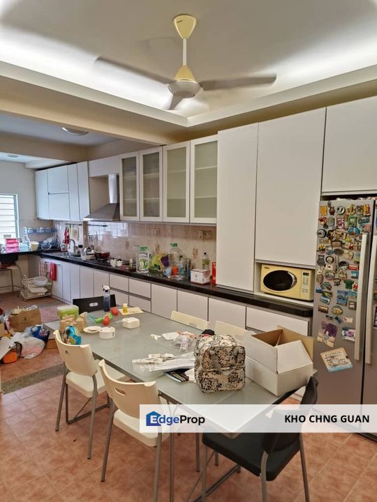 Bandar Bukit Puchong nr IOI Puchong House For sale  FREEHOLD 22 X 75 FULLY EXTENDED Kitchen Cabinet, Selangor, Puchong