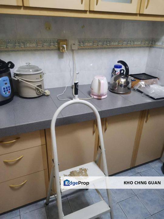 Puchong Pangsapuri Kinrara Ria Apartment Puchong For Sale Kitchen Cabinet [TITLE READY] , Selangor, Bandar Kinrara Puchong