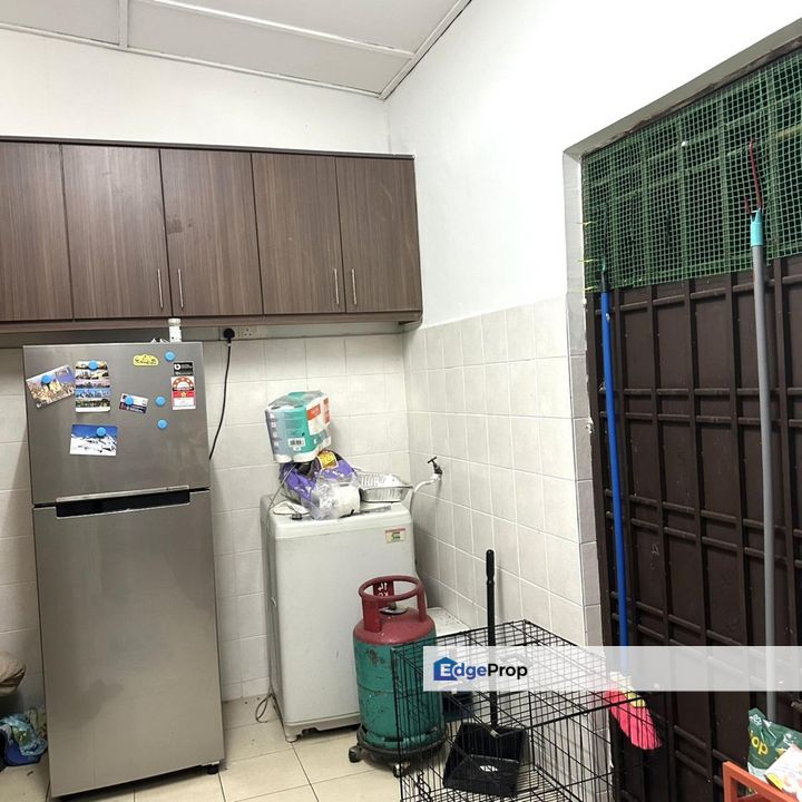 Taman Bukit Emas Extended Kitchen 4 Room Seri Kembangan, Selangor, Seri Kembangan