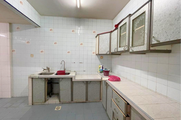 Taman Kinrara Seksyen 2