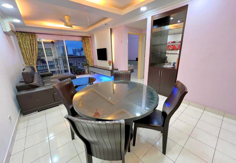 Avelon Tower @ Plaza Medan Putra