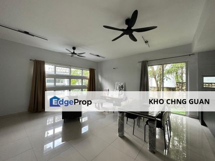 Seremban 2 Rimba Residensi Hill Top Corner With private Pool , Negeri Sembilan, Seremban