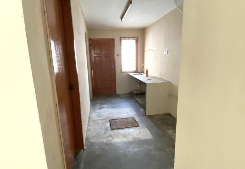 Jalan Taman Perindustrian Puchong 1/8