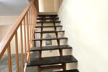 Jalan Taman Perindustrian Puchong 1/8