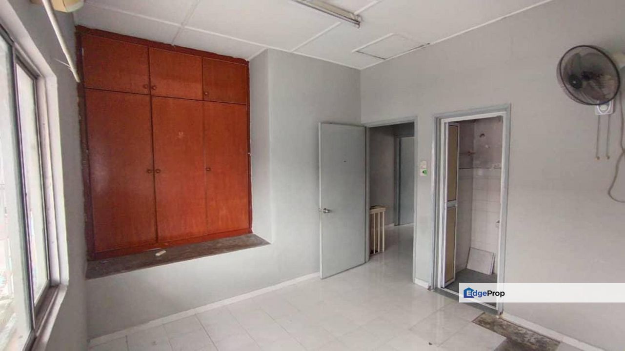 Bandar Puchong Jaya [FREEHOLD] 2 Sty Merpati Fully Extended Kitchen Cabinet, Selangor, Puchong