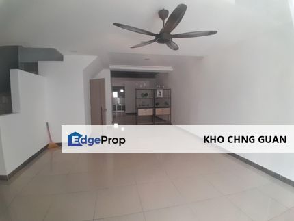 Taman Bukit Permai Kajang [NEWLY RENOVATED] with ID Design Freehold 2 Sty 4 Room, Selangor, Kajang