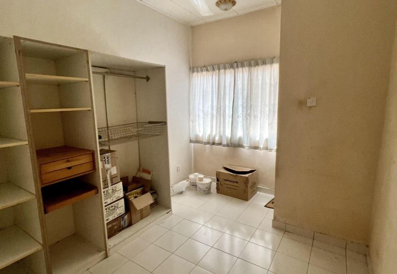 Taman Puchong Tekali