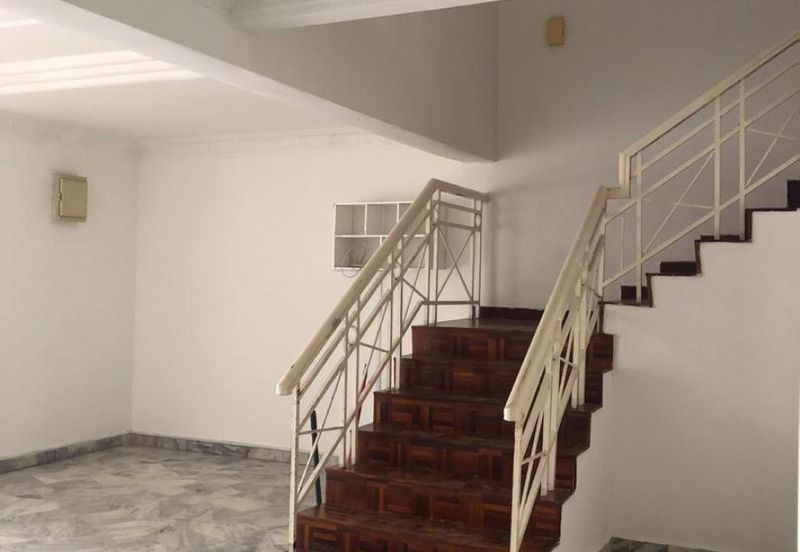 Bandar Tun Hussein Onn