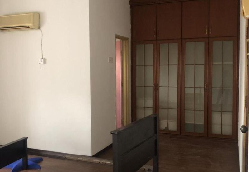 Bandar Tun Hussein Onn