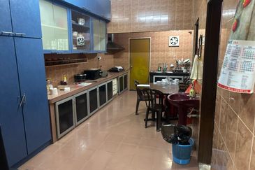 Taman Kinrara Seksyen 1