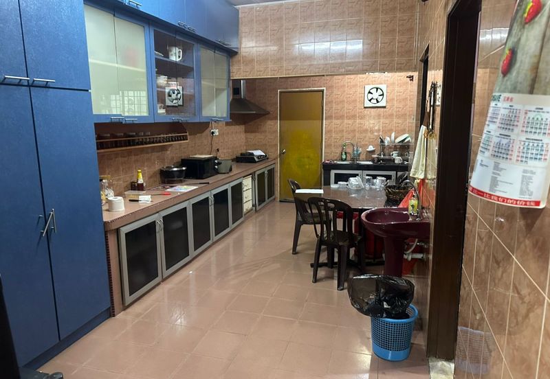 Taman Kinrara Seksyen 1