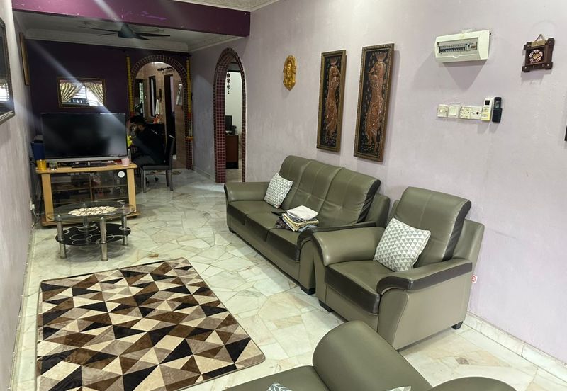 Taman Kinrara Seksyen 1