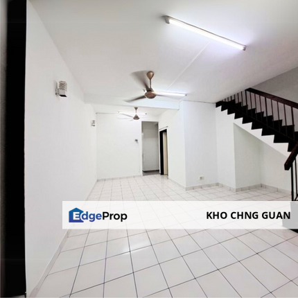 Puchong Utama 2 Sty [FULLY EXTENDED]  Fully Refurbished Auto Gate FREEHOLD, Selangor, Puchong