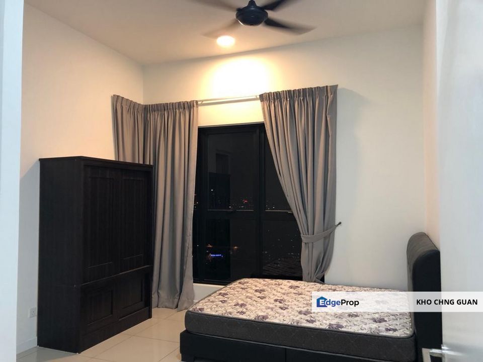 Le Pavillion Bandar Puteri Puchong Air Cond Kitchen Cabinet Water Heater Furnished For Rent, Selangor, Bandar Puteri Puchong