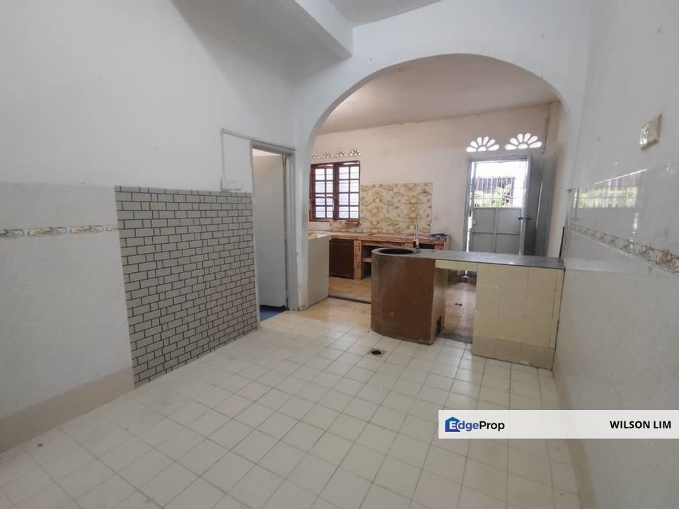 Prefer to rent to Company staff for End lot 2 story house, Selangor, Klang