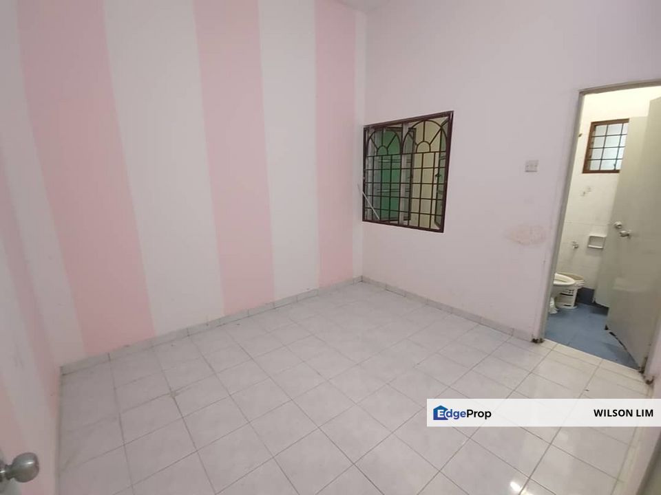 Prefer to rent to Company staff for End lot 2 story house, Selangor, Klang