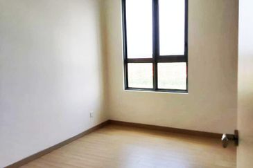 Gravit8 @ Klang South