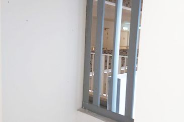 Gravit8 @ Klang South