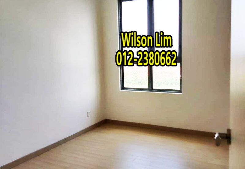 Gravit8 @ Klang South