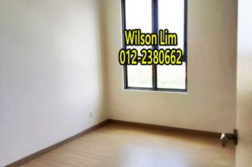 Gravit8 @ Klang South