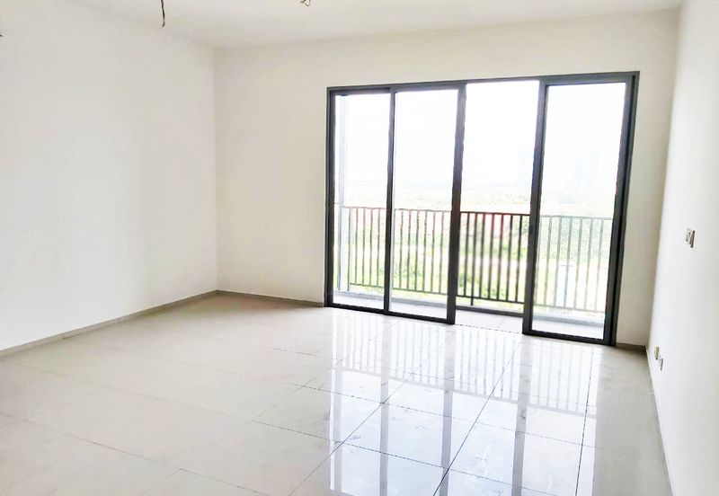 Gravit8 @ Klang South