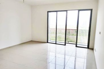 Gravit8 @ Klang South