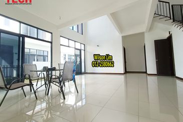 Grandezza @ Eco Sanctuary