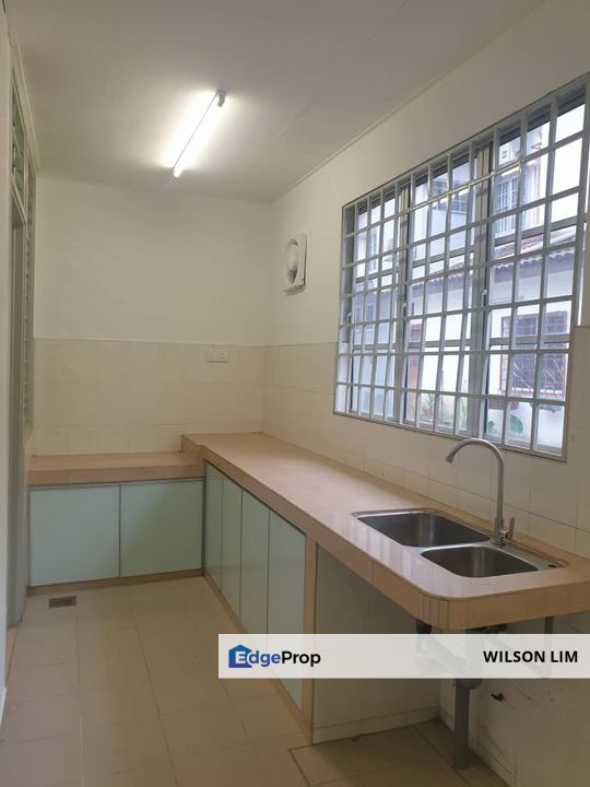 Offer!! Promotion!! Nice renovated & fully extended 2 story house, Selangor, Klang