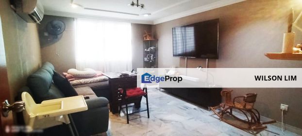 Close to shop and nice renovated house, Selangor, Subang Jaya