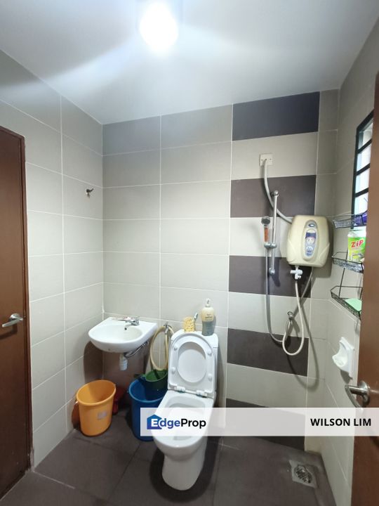 Face no house unit and plenty of parking in front of house, Selangor, Klang