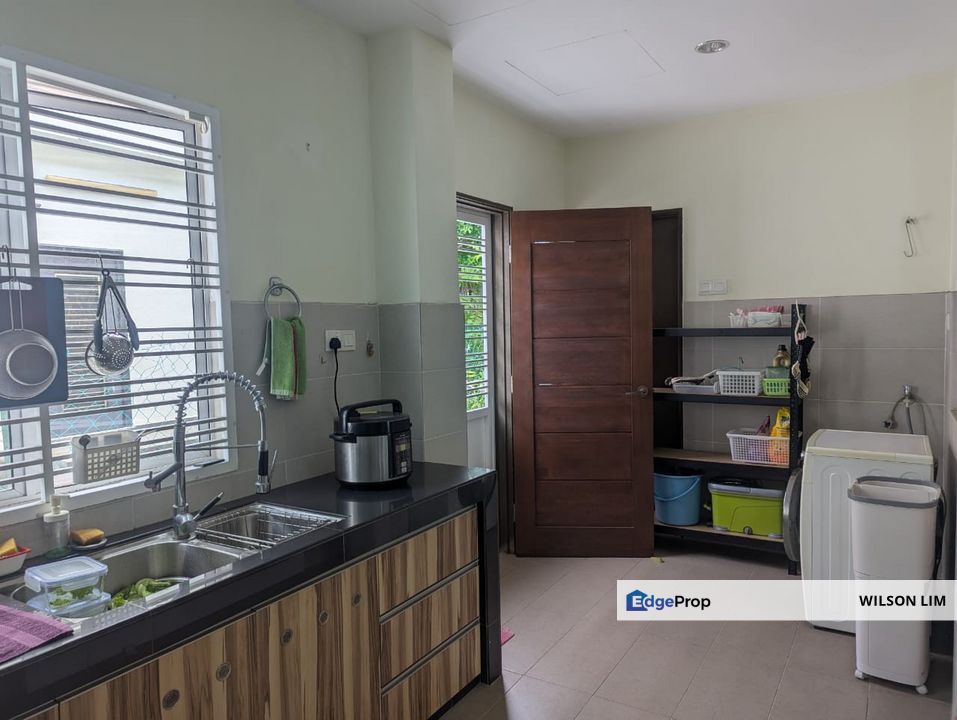 Well Maintained 2.5 Story Landed House at Cassava, Bandar Puteri Klang, Selangor, Klang