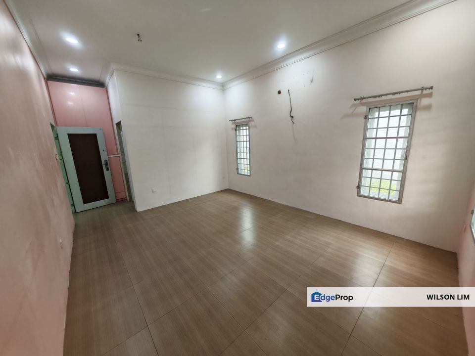 Kindergarten allowed for Single Story Bungalow House at Klang Jaya, Selangor, Klang
