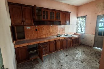 Port Klang (Pelabuhan Klang)