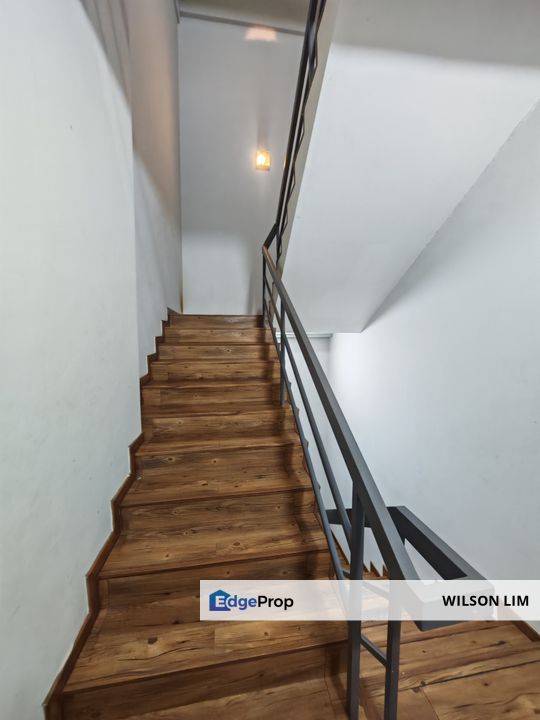 First and Second floor office with partition and air conditioning, Kuala Lumpur, Jalan Klang Lama (Old Klang Road)