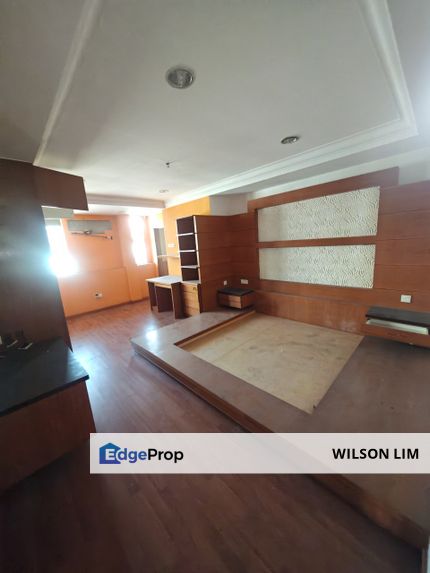 Big build up bungalow house at Taman Berkeley Klang, Selangor, Klang
