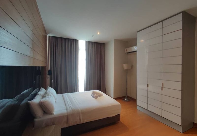 Dua Sentral Residential Tower