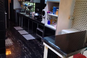 Taman Teluk Gedung Indah