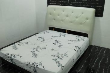 Taman Teluk Gedung Indah