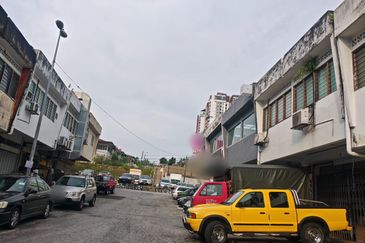 Happy Garden (Taman Gembira)